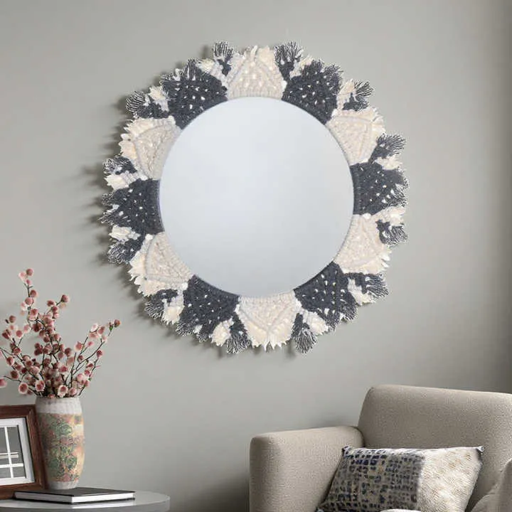 ديكور بمكرمة متدفقة منسوج يدويًا ، ديكور معلق . Handwoven Flowing Macrame Decor, Wall Hanging Decor,