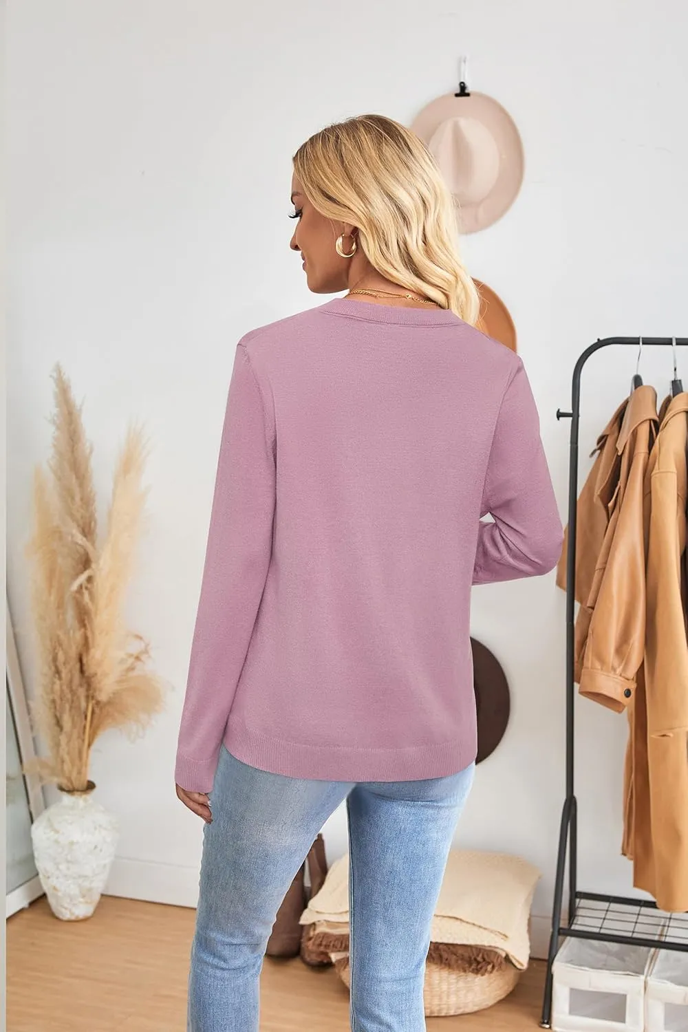 Arach&Cloz 2 Pack Womens Sweaters 2024 Lightweight Soft V Neck Long Sleeve Fall Tops Fashion Clothes Casual Shirts Pullover