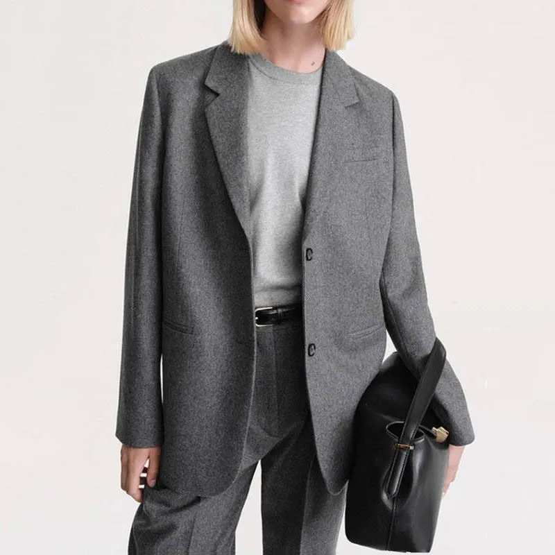 Elegant Women's Woolen Blazer
