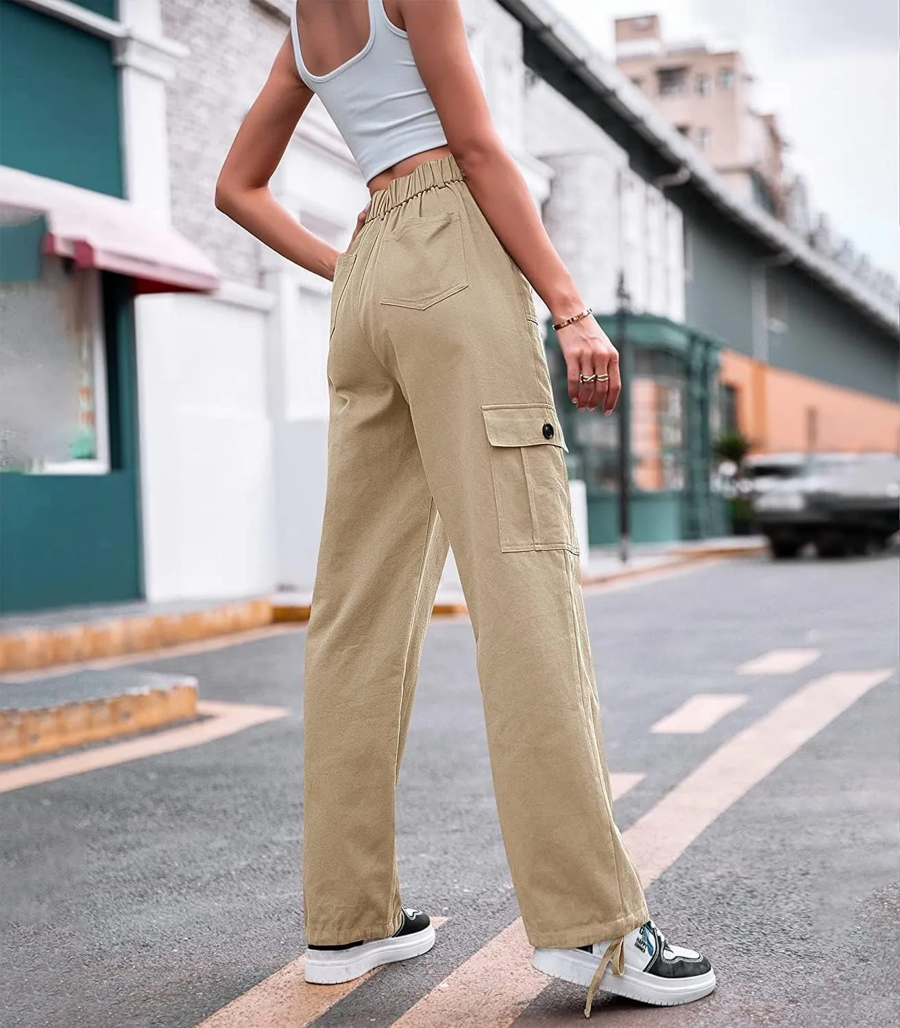 utcoco Women's High Waist Straight Leg Cargo Pants Casual Relaxed Fit Multiple Pockets Work Pants