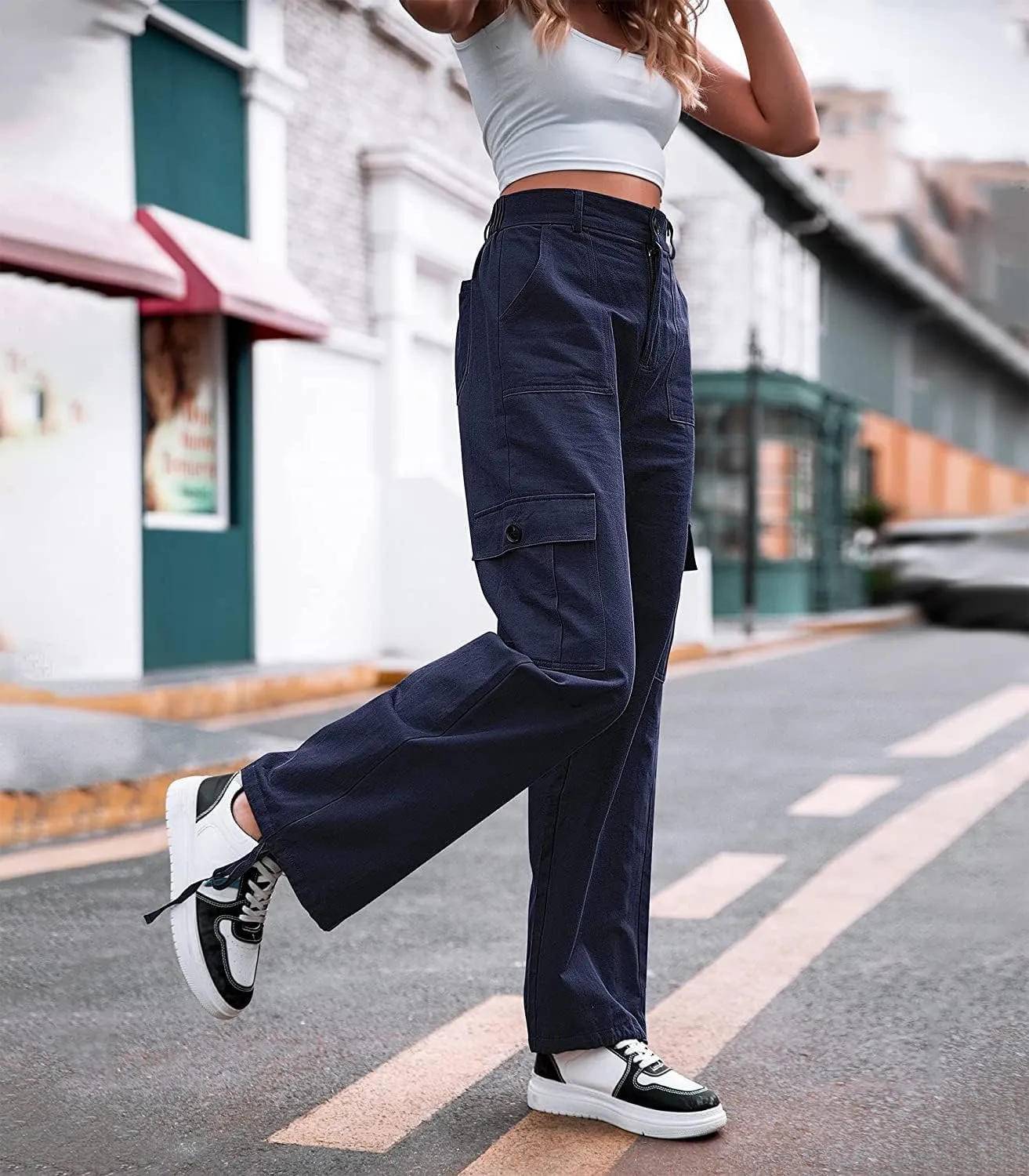 utcoco Women's High Waist Straight Leg Cargo Pants Casual Relaxed Fit Multiple Pockets Work Pants