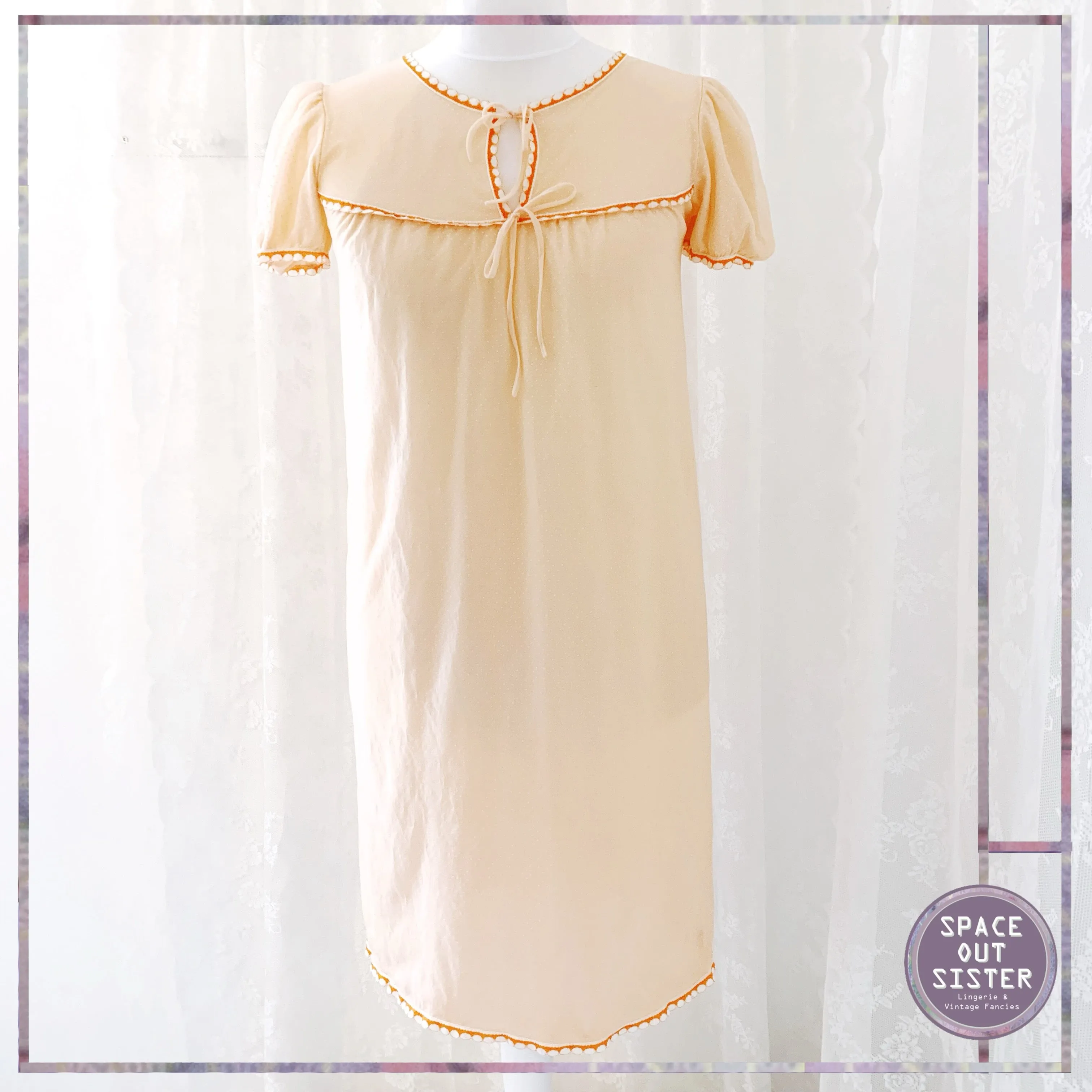 Vintage Peach Bellita Nightdress
