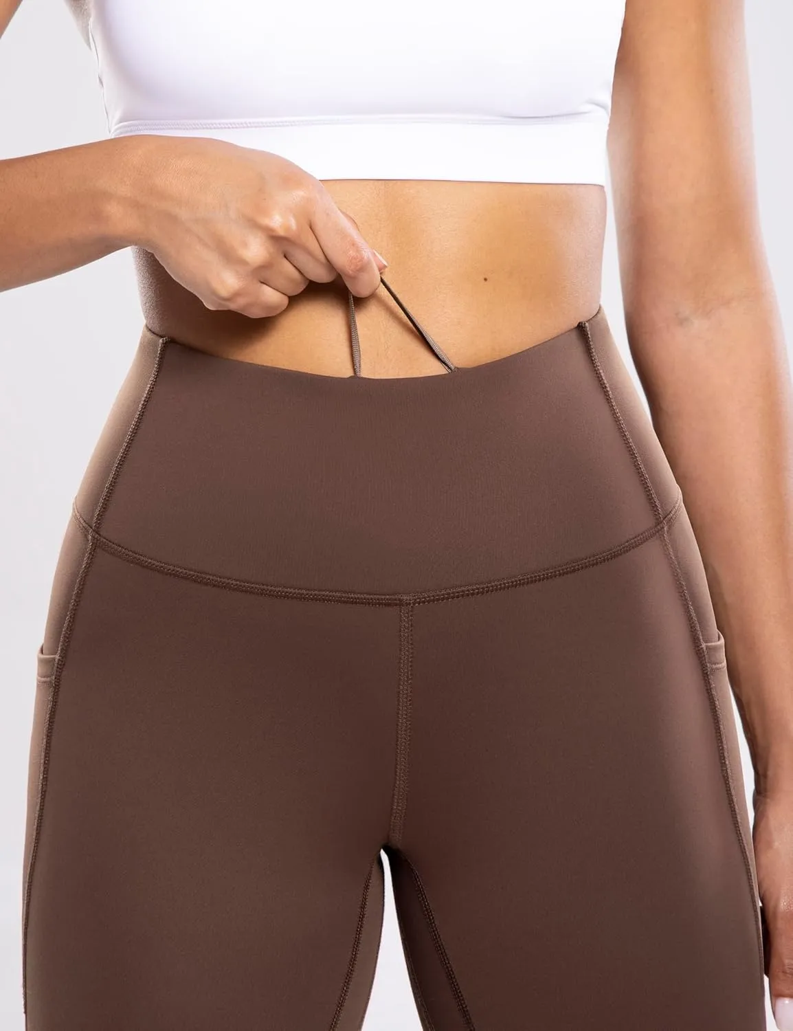 Women's Fleece Lined Leggings with Pockets Thermal Winter Workout High Waist 28'' Yoga Warm Pants Tight Full Length