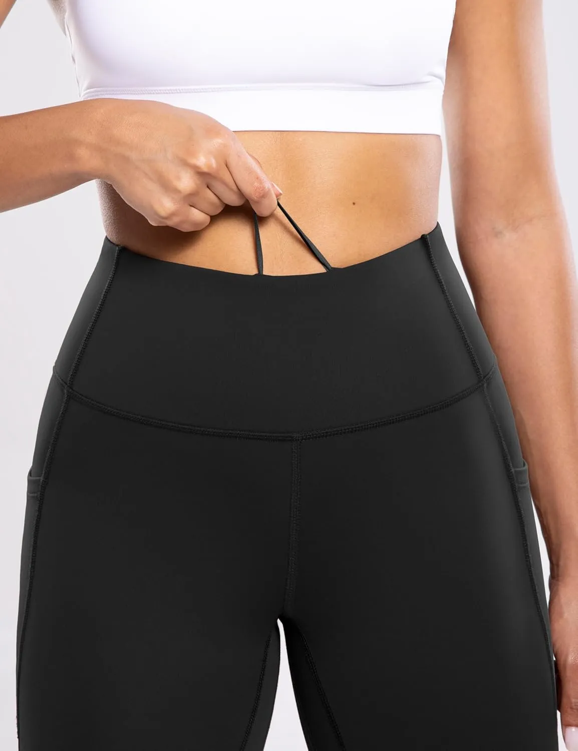 Women's Fleece Lined Leggings with Pockets Thermal Winter Workout High Waist 28'' Yoga Warm Pants Tight Full Length